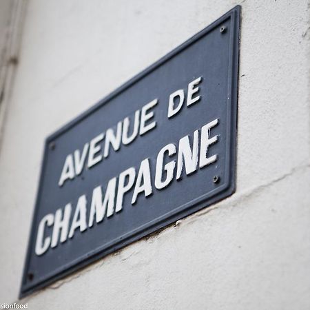 Les Berceaux Hotel Epernay Exterior photo